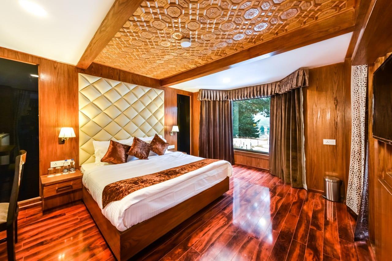 Royal Hillton Pahalgam Hotell Eksteriør bilde