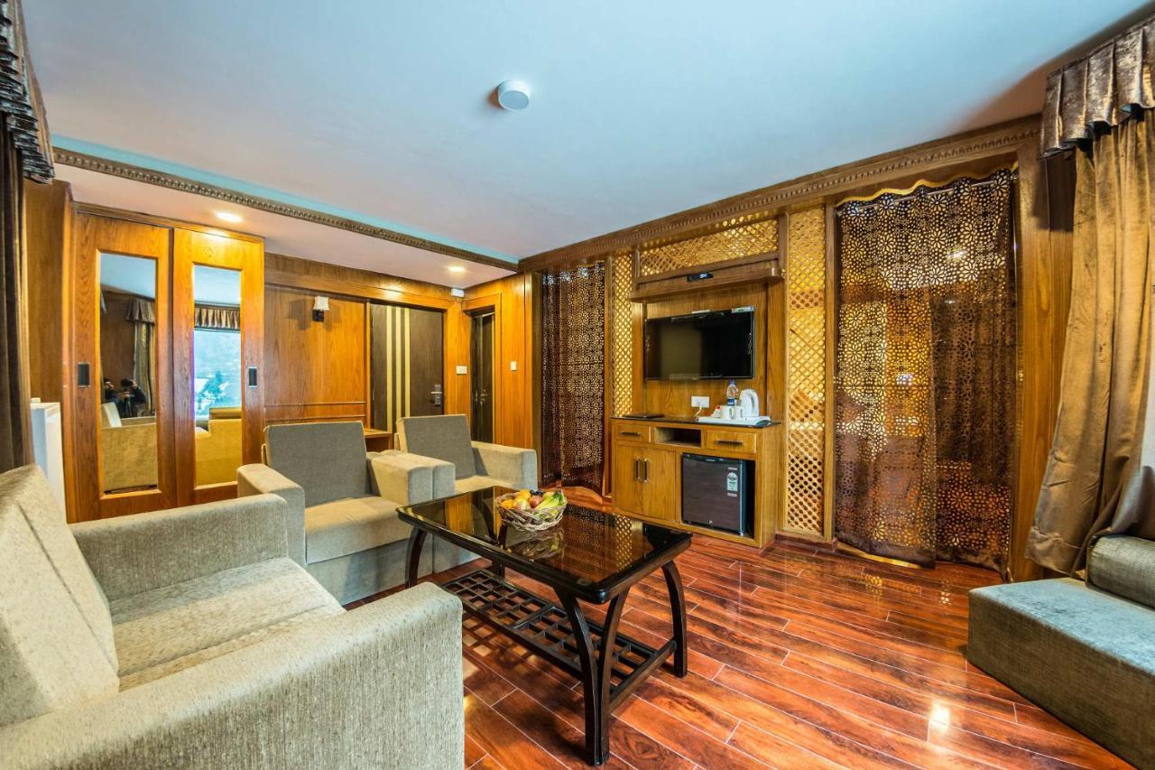 Royal Hillton Pahalgam Hotell Eksteriør bilde