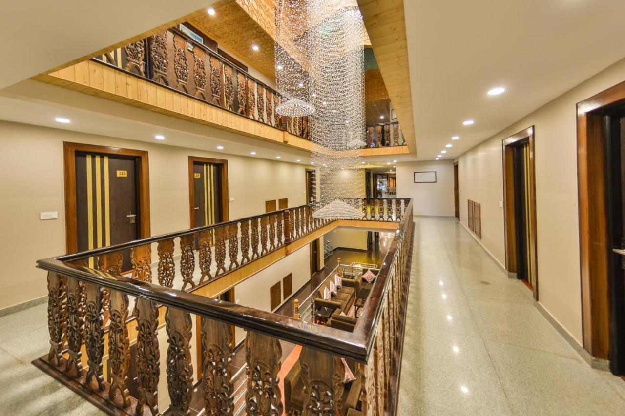 Royal Hillton Pahalgam Hotell Eksteriør bilde