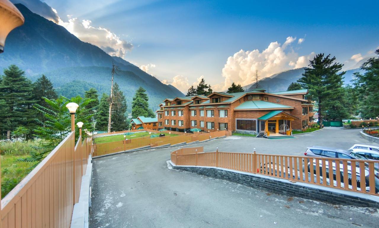 Royal Hillton Pahalgam Hotell Eksteriør bilde