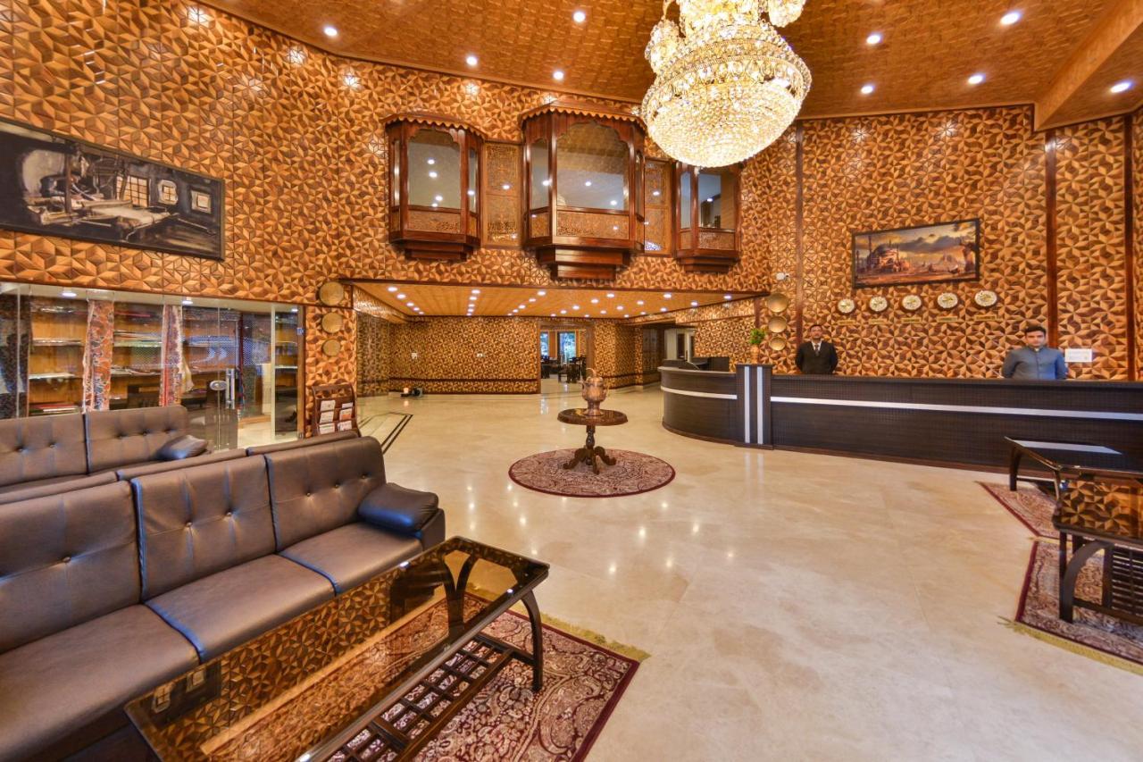 Royal Hillton Pahalgam Hotell Eksteriør bilde