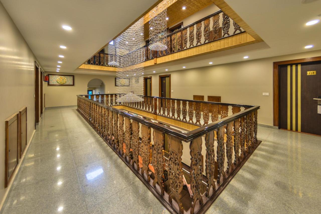 Royal Hillton Pahalgam Hotell Eksteriør bilde