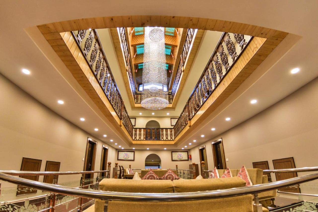 Royal Hillton Pahalgam Hotell Eksteriør bilde