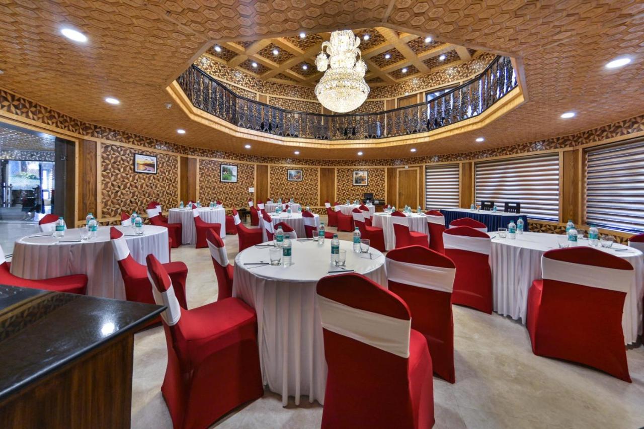 Royal Hillton Pahalgam Hotell Eksteriør bilde